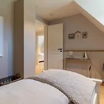 Reetdachhaus Unter Reet Reetdachhaus Unter Reet I Feriehus *