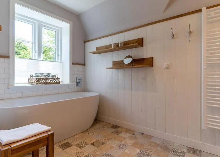 Reetdachhaus Unter Reet Reetdachhaus Unter Reet I Casa de Férias *